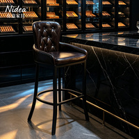 Tabouret de bar moderne en cuir de luxe, choix de dossier à dossier arqué ou capitonné géométrique, tabouret de comptoir en métal à dossier haut pour cuisine et bar