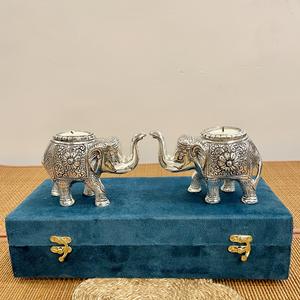 Portavelas de Té en Forma de Elefante Plateados - Product Image 2