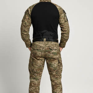 Conjunto deportivo de camuflaje para hombre, material transpirable, ideal para el gimnasio, ejercicio y uso urbano. - Product Image 2