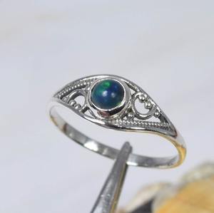 Opale éthiopienne 925 argent Sterling pierre précieuse bague élégante pierre naturelle bijoux faits à la main octobre pierre de naissance cadeau pour anniversaire - Product Image 4