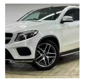 2018 Right Hand M er ed e s-B e n z G-Class SUV Light Interior Leather Seats Turbo Engine <b>8</b> - Product Image 2