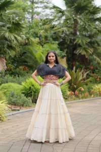 Nouvel arrivage de vêtements attrayants à la mode en coton Kora Lehenga Choli avec couture à volants standard Exportateur mondial - Product Image 2