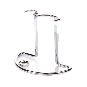 Brocha de Afeitar Portátil de Lujo con Pelo de Texugo Silvertip, Soporte para Taza de Afeitar de Acero Inoxidable y Maquinilla de Afeitar - Product Image 1