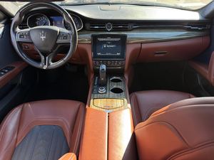 2020 Mas-e-ra-ti Qua_tt_roporte S Q4 Gran_Lusso AWD - Product Image 3