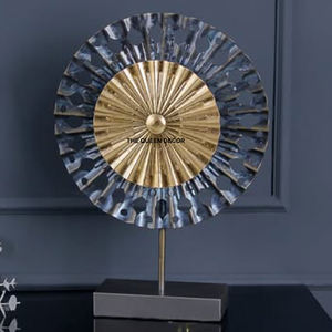 Ornement de table en métal pour salon, sculpture artisanale, pièce d'accentuation, étagère de présentation à domicile, décoration artistique - Product Image 3