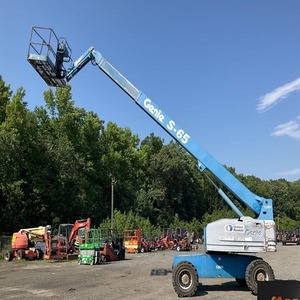 Cueilleur de cerises articulé diesel de qualité supérieure pour les travaux de construction disponible avec un service de livraison rapide - Product Image 6