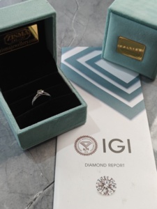 Diamante cultivado en laboratorio de esmeralda de 5 quilates | Diamante CVD certificado IGI S1 I | Piedra suelta Premium para anillos de compromiso y joyería fina - Product Image 5