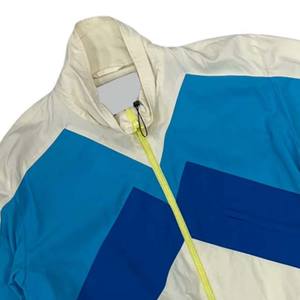 Custom Windbreaker Sudadera con capucha Pantalones cortos Conjunto Bajo MOQ Unisex Dos piezas High Street Tallas grandes Conjuntos de chándal Conjuntos Precio al por mayor - Product Image 3