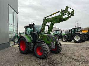 Tracteur agricole Fendt 828 Vario de haute qualité, puissant et efficace - Product Image 3