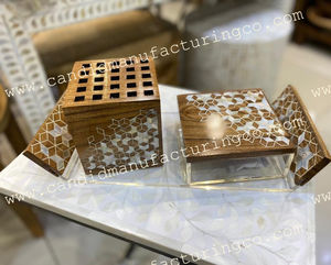 Diseño de grabado de madera de acacia natural Bakhoor Juego de caja de 3 piezas y bandeja para servir Quemador de incienso Calidad elegante de Candid - Product Image 2