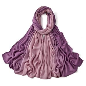 Hot-selling new autumn-style solid-color gradient Breathable Scarf - Product Image 6