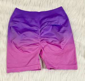 Pantalones cortos deportivos de gimnasio personalizados para mujer Pantalones cortos deportivos de LICRA de nailon de cintura alta elástica con patrón sólido en tamaños personalizados - Product Image 4