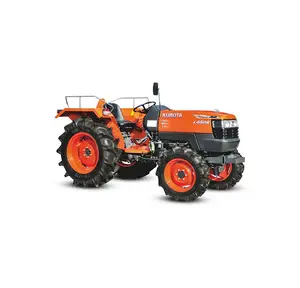 Mesin Diesel berpendingin air dengan 2600 RPM traktor pertanian Kubota sangat akurat dengan harga pasar grosir