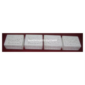 Importador y exportador de cajas de joyería de forma rectangular tallada en mármol blanco hecho a mano para decoración del hogar y regalo de negocios - Product Image 1