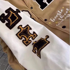 Offre Spéciale personnalisé hommes recadrée Baseball Varsity veste hiver Vintage en cuir manches chaîne Chenille broderie Plus High Street - Product Image 6