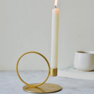 Bougeoir moderne en métal doré fait à la main et support pour décoration de Noël écologique et résistante à la chaleur - Product Image 1