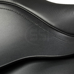 Silla de montar inglesa ajustable con acolchado suave para paseos a caballo y actividades ecuestres al aire libre - Product Image 6