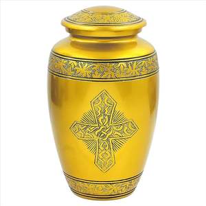 Urnes de crémation en métal en aluminium pour cendres et restes mortels | Magnifiques urnes faites à la main pour humains et animaux de compagnie (Croix en laiton antique) - Product Image 1
