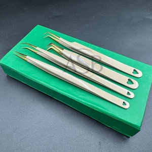 Pinzas para Extensión de Pestañas Hechas a Mano con Logotipo Personalizado, Color Marrón Nude, Acero Inoxidable Sostenible, Agarre Fuerte, Punta Puntiaguda, Probadas a Mano - Product Image 5