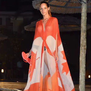 Robe de mode pour femmes imprimée avec des broderies, robe pour femmes imprimée, robe décontractée pour femmes, robe courte pour les fêtes à la plage - Product Image 1