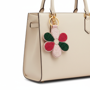 Porte-clés personnalisé en perles avec nom, perles colorées en gros, porte-clés personnalisé pour sacs, cadeaux pour enfants, approvisionnement en usine pour les importateurs - Product Image 1