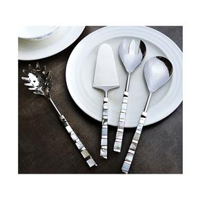 Ensemble de 4 couverts en acier inoxydable au Design contemporain, forgés à la main et polis miroir par Axiom Home Accents, Offre Spéciale - Product Image 1