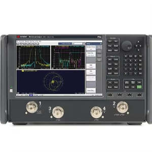 Analizador de Redes de Microondas Keysight N5227B PNA-X 900 Hz/10 MHz a 67 GHz Precio Negociable - Product Image 1