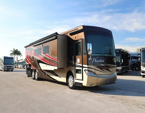 Camping-car Tiffin Phaeton 42LH 2014 d'occasion en excellent état, haute performance, disponible à la vente - Product Image 1