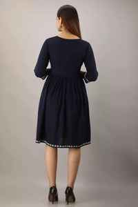 เสื้อเบลาส์เม็กซิกันปักลายดอกไม้ผ้าฝ้าย100% เป็นมิตรกับสิ่งแวดล้อมผ้าทอแขน3/4ปักยาวถึงเข่าตามธรรมชาติ - Product Image 3