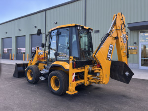 Retroexcavadora compacta JCB 3CX 2024 - Product Image 3