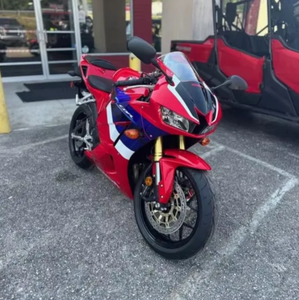 VENDO AHORA Venta Nuevo/Usado Nuevo Precio De Venta Para NUEVO 2024 Honda CBR600RR - Product Image 4