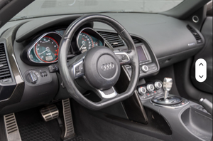 Audi R8 V10 Spyder 2011 Usado, Motor V10 de 5.2 Litros, Tracción en las Cuatro Ruedas, Paquete de Cuero Extendido, Sin Modificaciones - Product Image 4