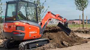 Miniexcavadora KX027-4 de 2.7 Toneladas, Excavadora Compacta Hidráulica de Orugas para Motor de 24.4 HP de Alta Potencia, Cabina Confortable, Bomba EPA CE 1 - Product Image 5