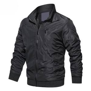 Chaqueta de Invierno para Hombre, Diseño Personalizado, Chaqueta Cortavientos Impermeable, Chaqueta Bomber de Invierno al por Mayor - Product Image 5