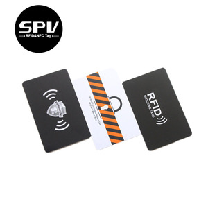 RFID blocco del segnale della <span class=keywords><strong>carta</strong></span> scudo Contactless NFC <span class=keywords><strong>carta</strong></span> <span class=keywords><strong>di</strong></span> <span class=keywords><strong>credito</strong></span> <span class=keywords><strong>carta</strong></span> <span class=keywords><strong>di</strong></span> <span class=keywords><strong>credito</strong></span> antifurto protettore <span class=keywords><strong>di</strong></span> sicurezza bloccante - Product Image 2