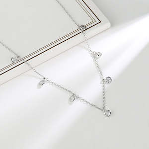 Collane Bib in Argento Sterling con Cristalli Autentici, Gioielli in Cristallo Eleganti e Lussuosi - Product Image 2