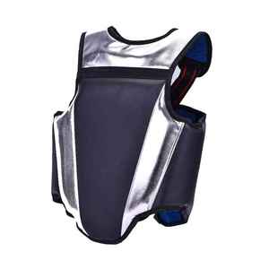 Nouvelle qualité supérieure WKF approuvé Taekwondo protège-poitrine confortable et respirant en cuir souple et néoprène en gros - Product Image 4