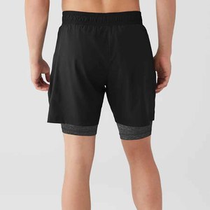 Nouveaux shorts de course noirs pour hommes, séchage rapide, avec poches, taille à cordon, longueur Bermuda, vêtements de sport décontractés, vente en gros - Product Image 3