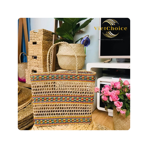 Bon prix tendance chaude carex jonc de mer sac mode sac fourre-tout taille personnalisée sac de paille femmes pour cadeau événement jonc de mer produits 2025 - Product Image 4