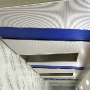 Tranquil APS Paneles acústicos modernos con deflectores colgantes de perno impregnado Diseño 3D reductor de sonido Poliéster perforado embalado - Product Image 6