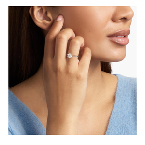 แหวนหมั้นหกง่ามวินเทจิวเวลรี่ประดับเพชรแพลตตินัมคลาสสิกสำหรับผู้หญิงดีไซน์เนอร์ระดับพรีเมี่ยม - Product Image 2