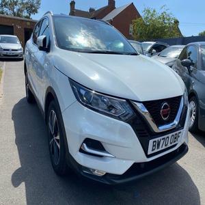 N-CONNECTA DIG-T NISSAN QASHQAI 2021 d'occasion LHD/RHD 1.3 - Product Image 1