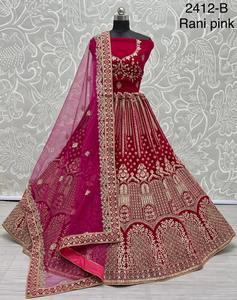Lehenga Choli en velours semi-cousu exclusif avec broderie, vêtements indiens et pakistanais - Product Image 2