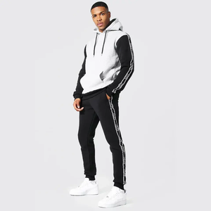 Vente en gros Nouvel arrivage de vêtements de sport Jogger à capuche gris vierge Premium Fitness Gym Hommes Survêtements et survêtements - Product Image 2