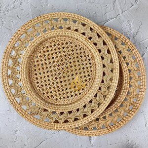Design créatif Assiette de présentation en rotin plaqué forme ronde assiette de présentation tissée à la main assiette de service de fruits article fait à la main au prix de gros - Product Image 1