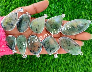 En gros 925 Argent Plaqué Bohème À La Mode Prehnite Pendentif Mode Fête Fait En Laiton Naturel Lunette Réglage Incrustation pour Enfants - Product Image 1