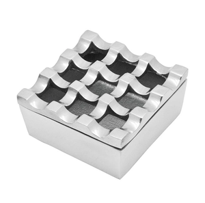 Cendrier en métal pour intérieur et extérieur, durable, de qualité supérieure, finition argentée, résistant au vent - Product Image 1