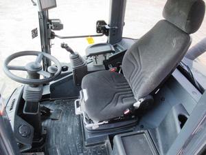 2023 Kubota 244L moteur chargeur sur pneus avant Eaton cylindre hydraulique 500kg capacité de seau 2ton capacité de charge 1 an de garantie - Product Image 2