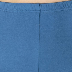 ขายส่งกางเกงเลกกิ้งแคปรีสำหรับผู้หญิง ฤดูร้อน ผ้าเนื้อนุ่ม ไซส์ผู้ใหญ่ บริการ OEM - Product Image 6