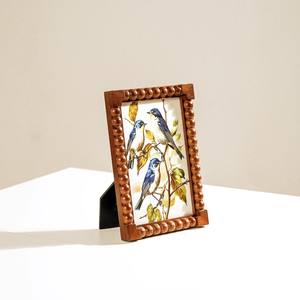 Cadre photo de table en bois élégant fabriqué à la main affichage décoratif indien pour des photos magnifiquement conçues en Inde - Product Image 5